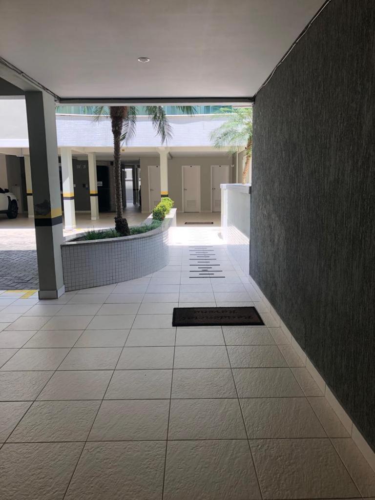 Apartamento Ravena - Praia Dos Ingleses Florianópolis Екстериор снимка